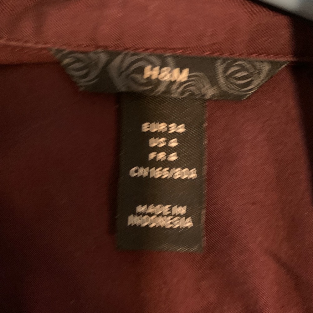 H&M Button Down - Picture 2 of 2